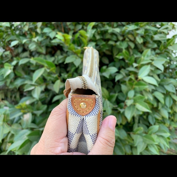 Sold - Picture 6 of 14